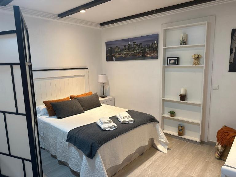 Espectacular Loft con piscina Comunitaria junto al mar Málaga - B&B Málaga