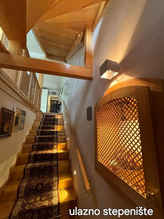 Villa Heritage - Old Town - PRIVATE GARAGE - B&B Sarajevo