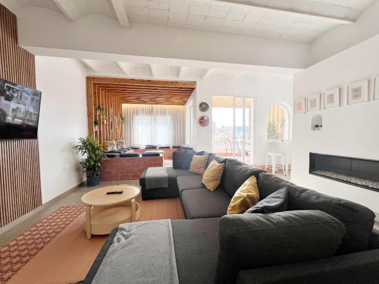 Plaza Cataluña Penthouse - B&B Barcellona