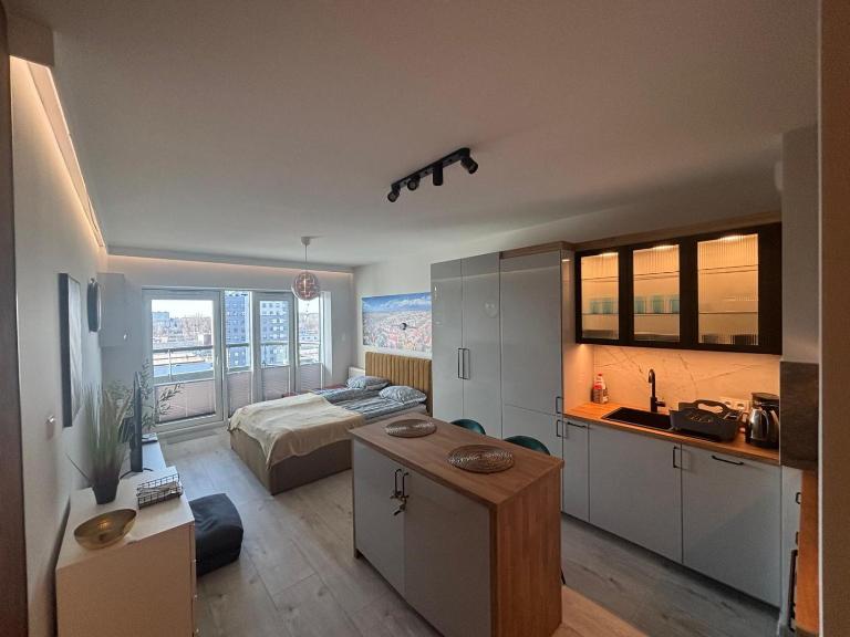 Apartament Plaza Delux Golden - Bed and Breakfast Kielce