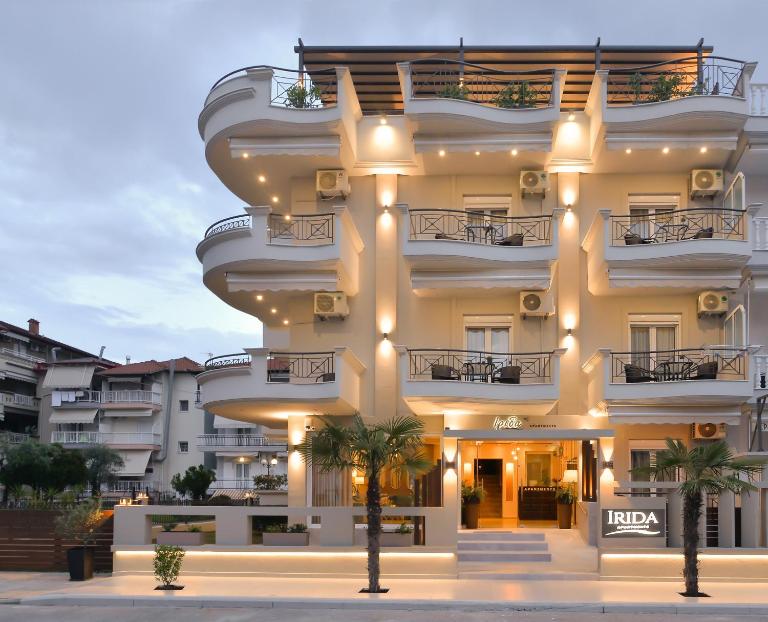 Irida Apartments - B&B Leptokaryá