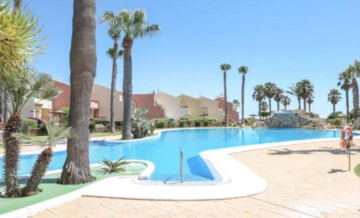 Jardines de Zahara IBARO - B&B Zahara de los Atunes