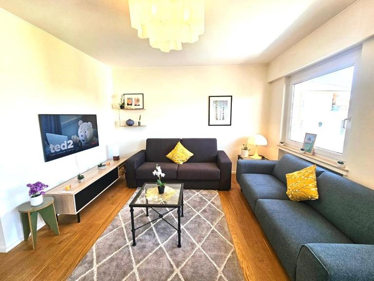 Comfort 2BR Executive Flat with Terrace&patking-BON47 - Bed and Breakfast Luxemburg
