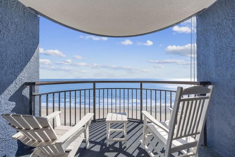 Oceanfront Fresh Reno*Extended Balcony*L145 - Chambres d'hôtes Myrtle Beach