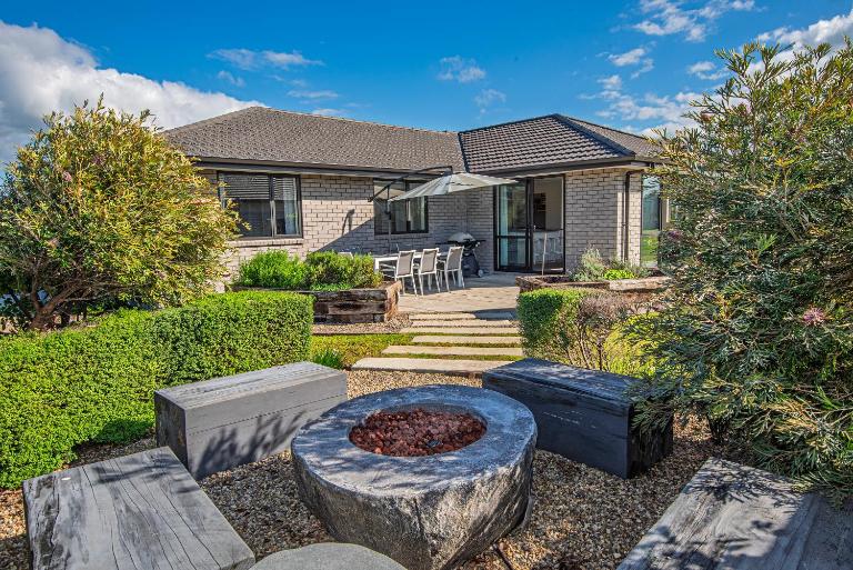 Bennett's Bach - Waipu Holiday Home - Bed and Breakfast Waipu