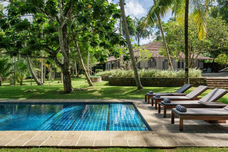 Ivory House - Bed and Breakfast Habaraduwa