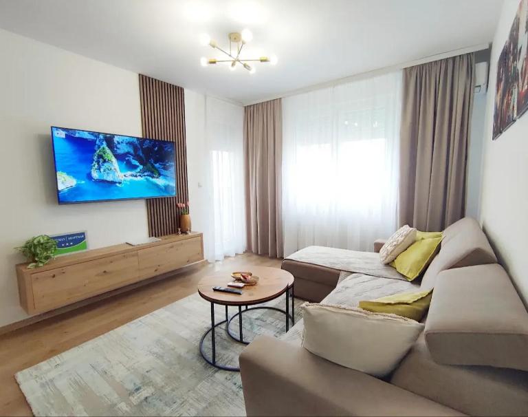 Stan na dan Paradiso - Ferienwohnung Lukavica