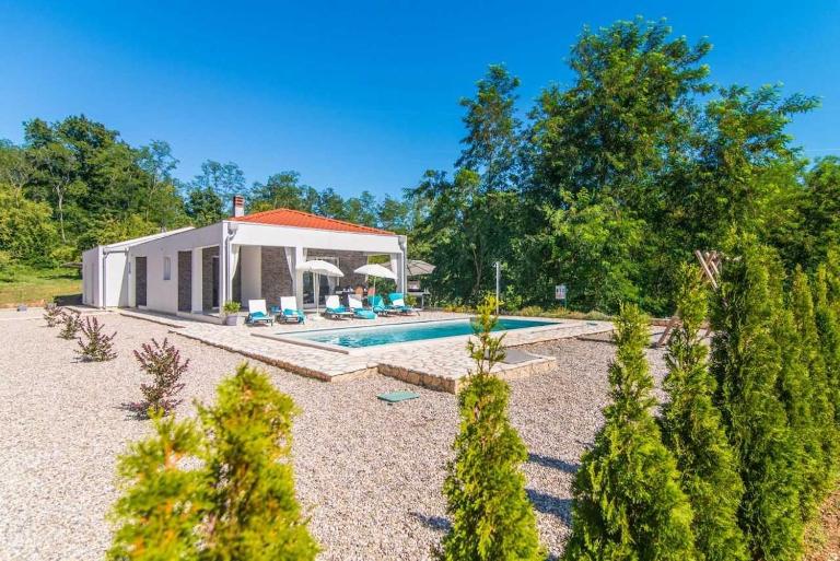 Villa Sofia by Kompas Villas - B&B Santalezi