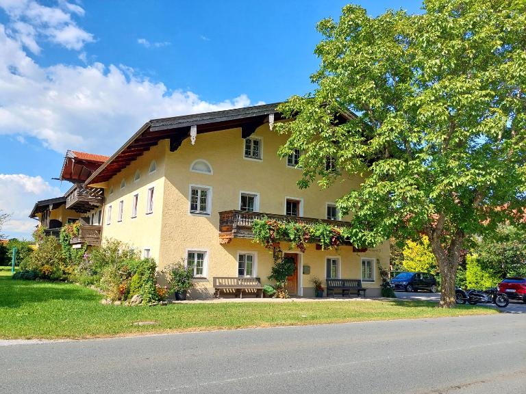 Bauernhof Landsamer - B&B Aschau im Chiemgau