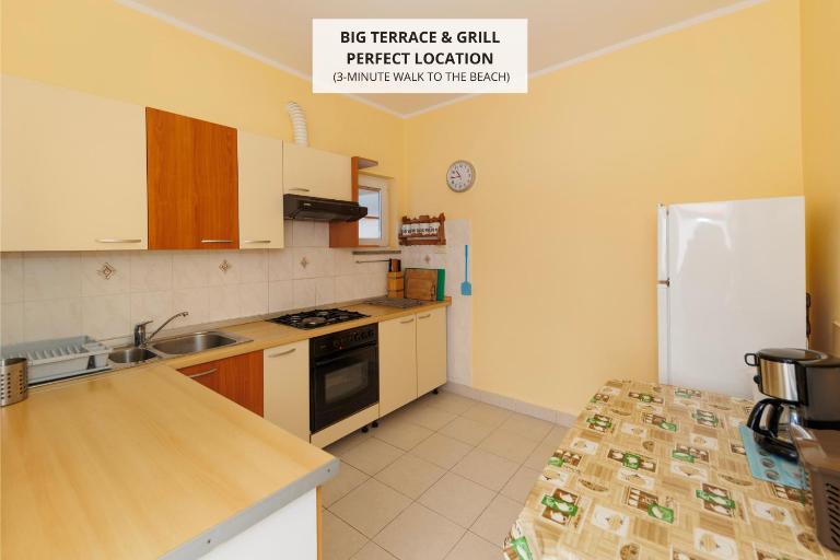 Apartma Zara - B&B Rtina