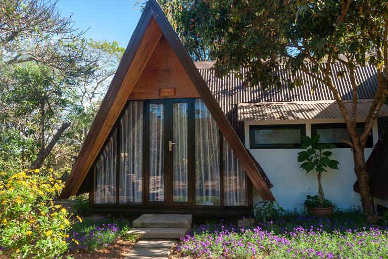 Vạn Tùng Homestay & Café - Ferienwohnung Ấp Xuân An
