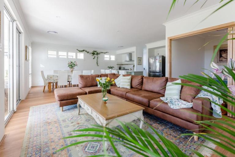 CasaSandra - Perfectly Located Tasteful Charm - B&B Dunsborough