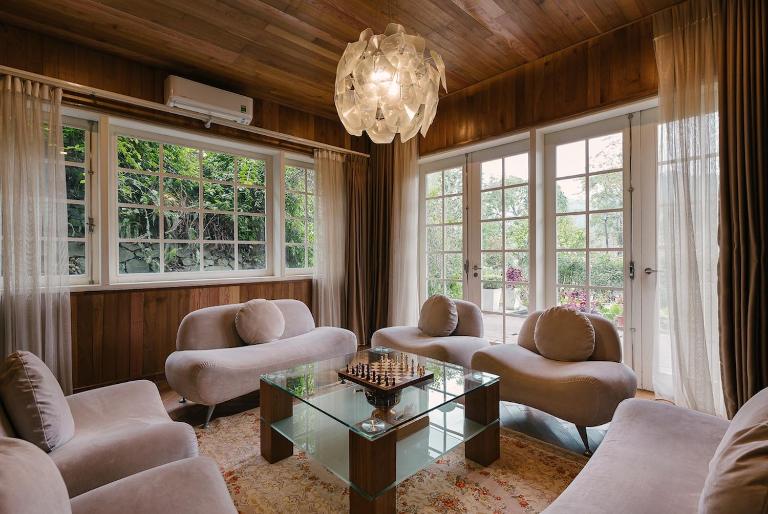 The Serenity 4Brs Villa Golf Course Tam Dao by SSens Homes - B&B Làng Hà