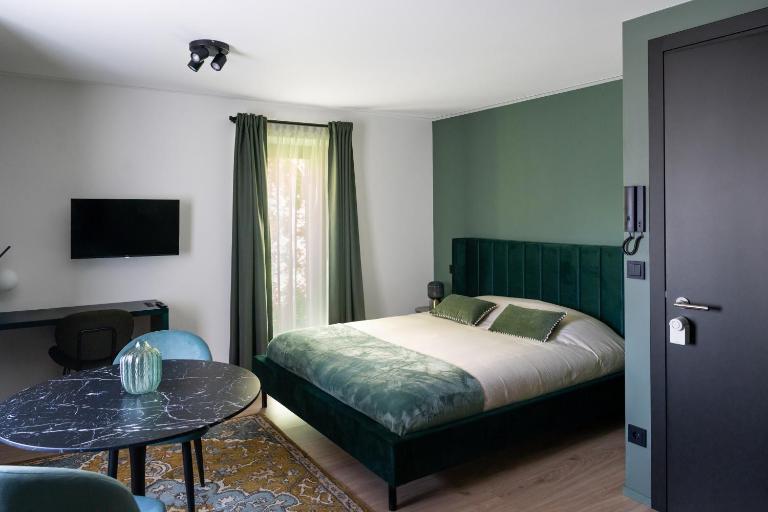 Core - Corporate Studios by Weeklyflex - Bed and Breakfast Strassen
