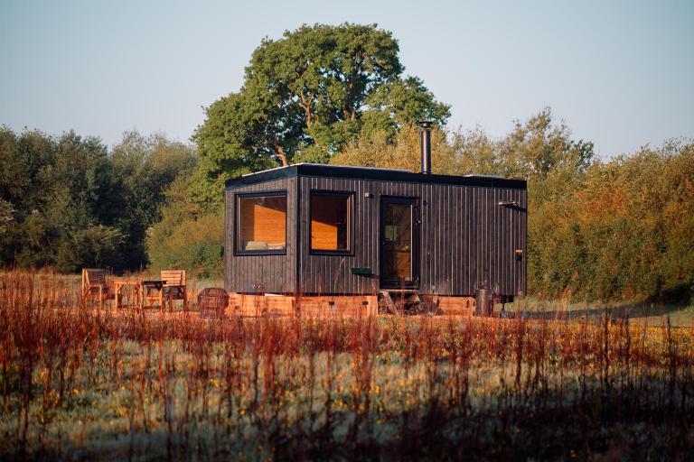 Romantic Offgrid Tiny Home Ft Beachy Head Hike - Ferienwohnung Chiddingly