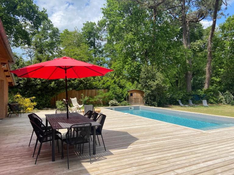 Le Bois de la Hutte - Piscine privée - B&B Grayan