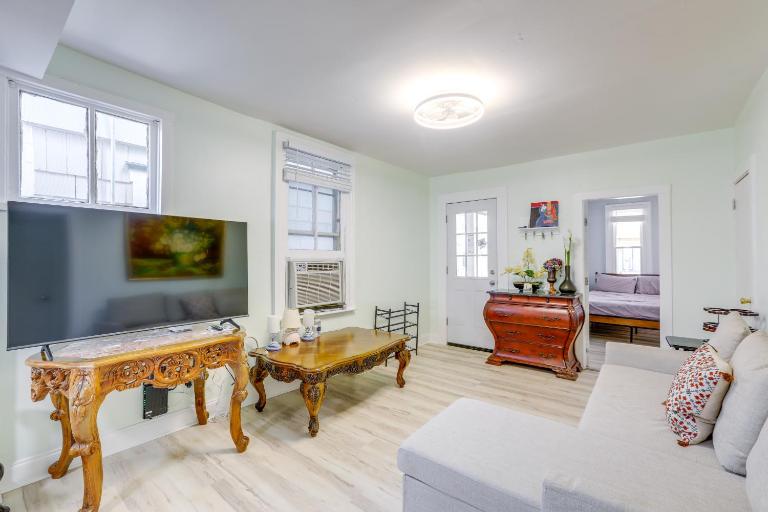 Walk to Ocean Grove Beach: Apt in New Jersey - B&B Ocean Grove