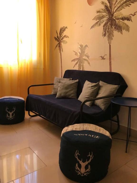 Summer Beach Studio, 4 persons, mobile AC, Old Town - Chambres d'hôtes Nice