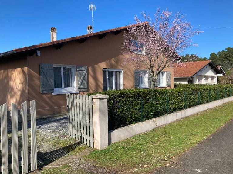 A CasA - B&B Linxe