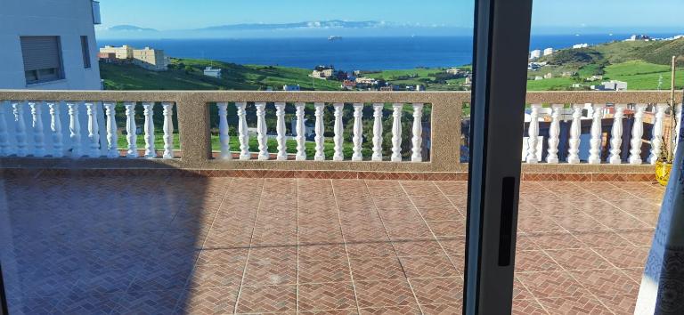 Duplex in diki-KSARSGHIR with panoramic terrace - Chambres d'hôtes Tanger