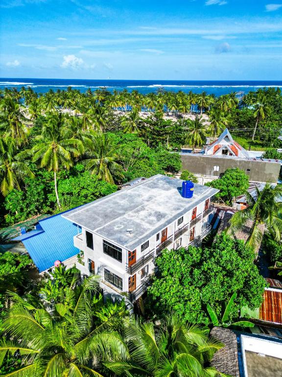 Hideout Siargao - B&B Cabuntog