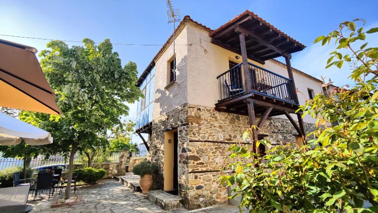 The Stone House in Halkidiki - B&B Vávdos