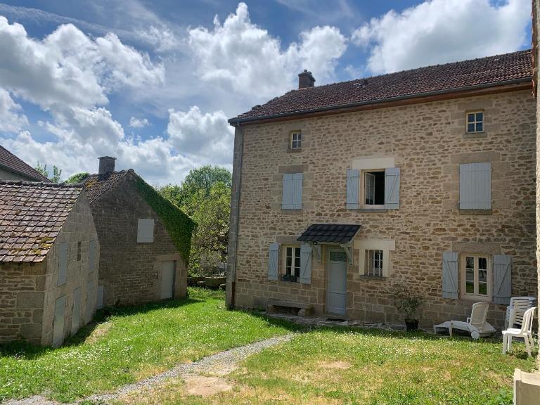 Gite Chez Charles - B&B Bersac-sur-Rivalier