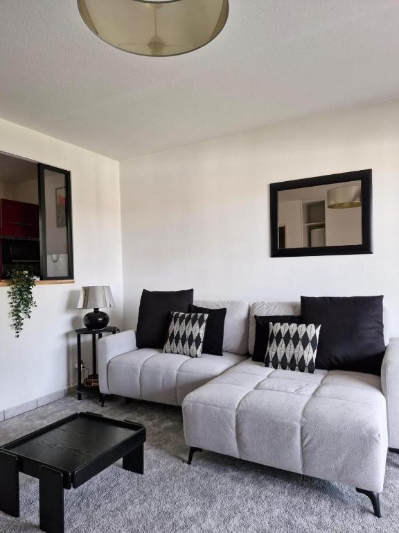 Joli T2 sur golf Bassussary - B&B Bassussarry
