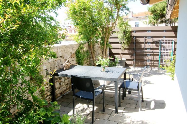 Pula center - with a beautiful terrace - B&B Pula