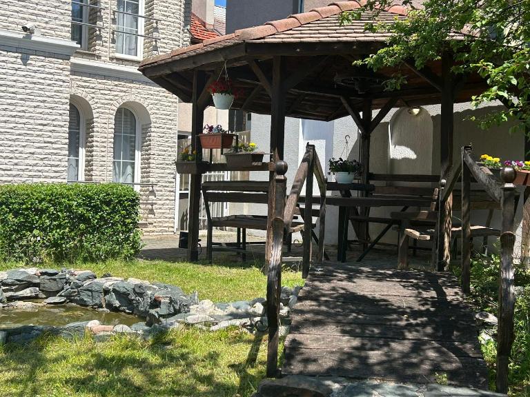 ApartVilla Art of living luxury - Ferienwohnung Sarajevo