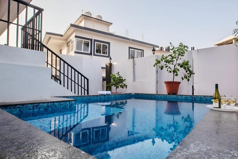 Thor Villa, 5BHK-Private Pool-Cook-Caretaker - B&B Assagao