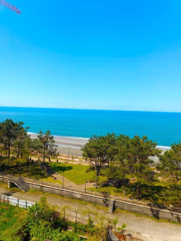 Angel U Guest House - B&B Kobuleti