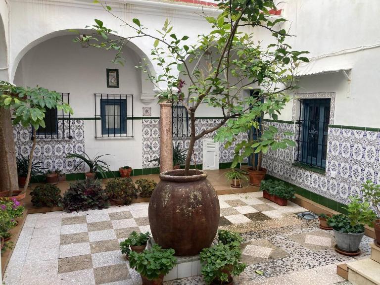 Charming 1900 Andalusian Apartment in Arcos de la Frontera - Ferienwohnung Arcos de la Frontera