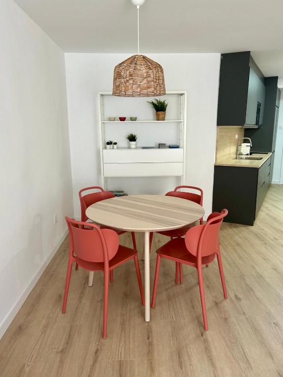 BERENGUER HUESCA con parking - B&B Huesca
