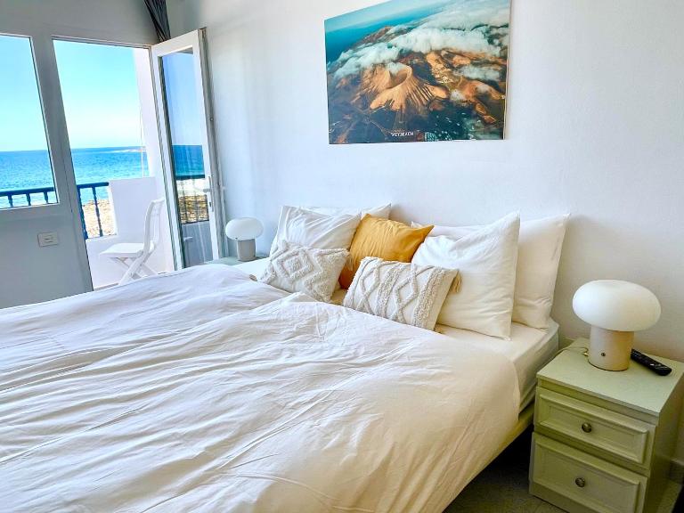 Weybeach3 ocean frontline,sea view,private terrace - B&B La Santa