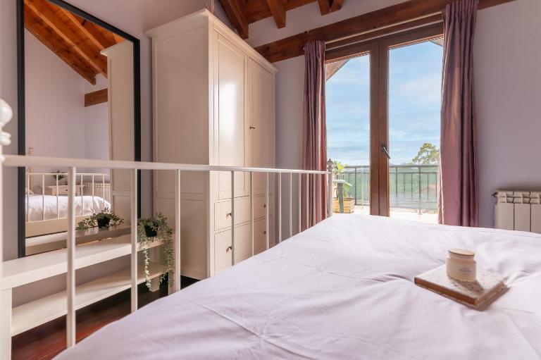 Duplex cerca de la playa con piscina - B&B Miengo