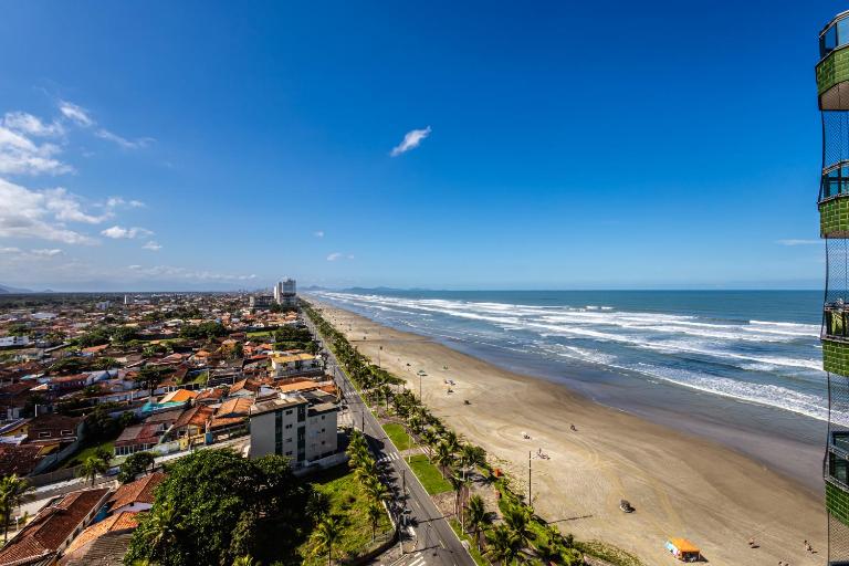 Frente mar, wi-fi, estacionamento, smart TV - Bed and Breakfast Praia Grande