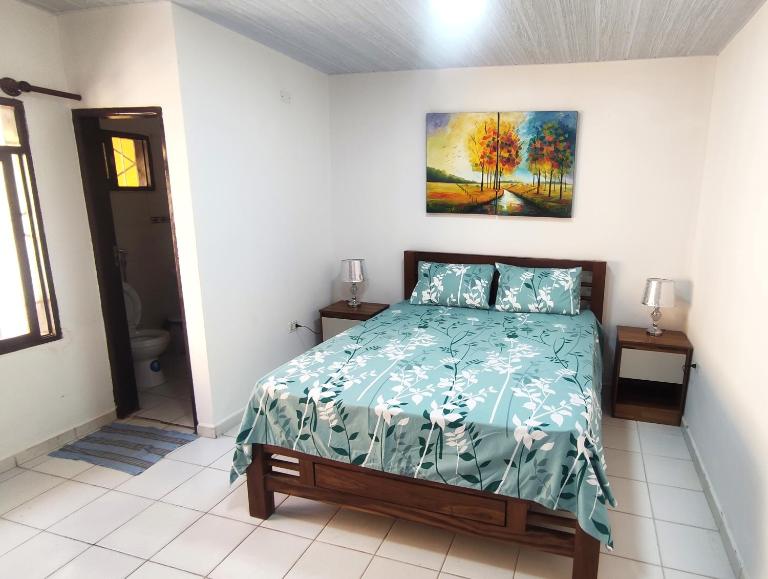 Apartamento completo en Santa Cruz - C - Chambres d'hôtes Santa Cruz de la Sierra