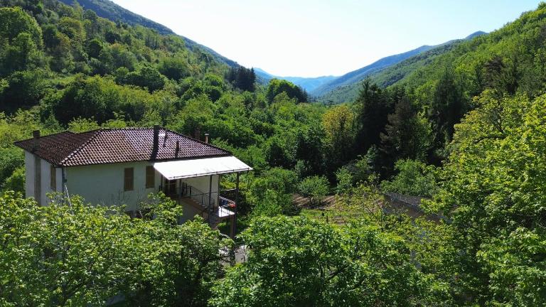 Casa Castagno e Ruscello - Nature Retreat in Liguria - B&B Pieve di Teco
