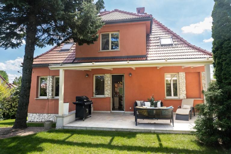 Komfortowa Willa Kraków z Tarasem i Grillem - B&B Węgrzce