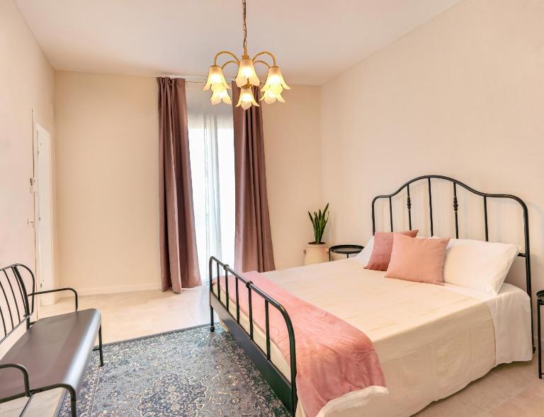 Vico Larzio 6 "Terrazza sul Vico" - B&B Noto