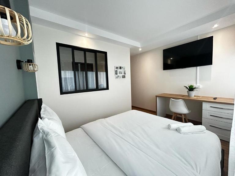 La Suite Auzette, calme et chic - B&B Panazol