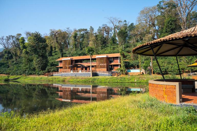 Villa Katipadu Coorg - Bed and Breakfast Srimangala