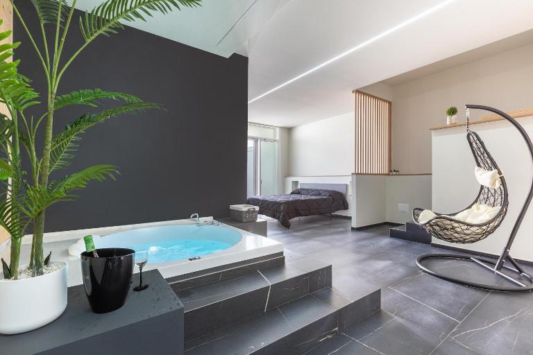 Mezzaluna Luxury Rooms by BarbarHouse - B&B Mesagne