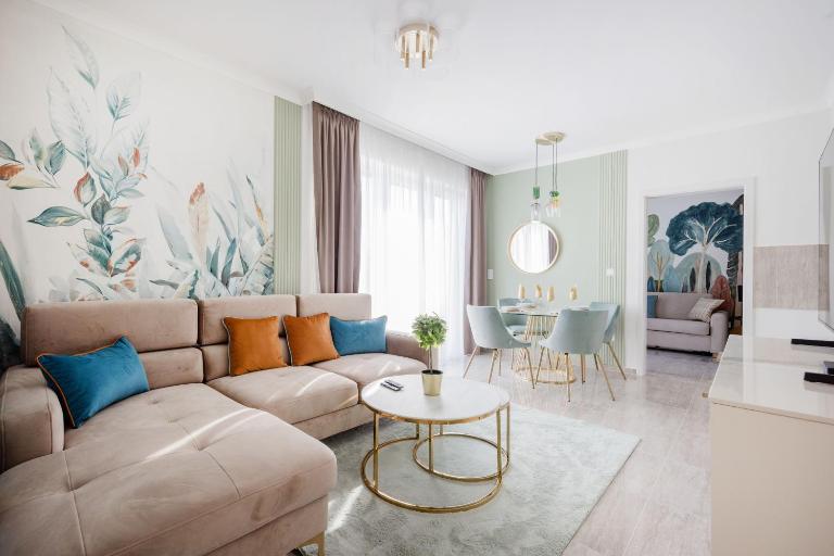 Your Ideal City Escape with Parking Included - B&B Budapest
