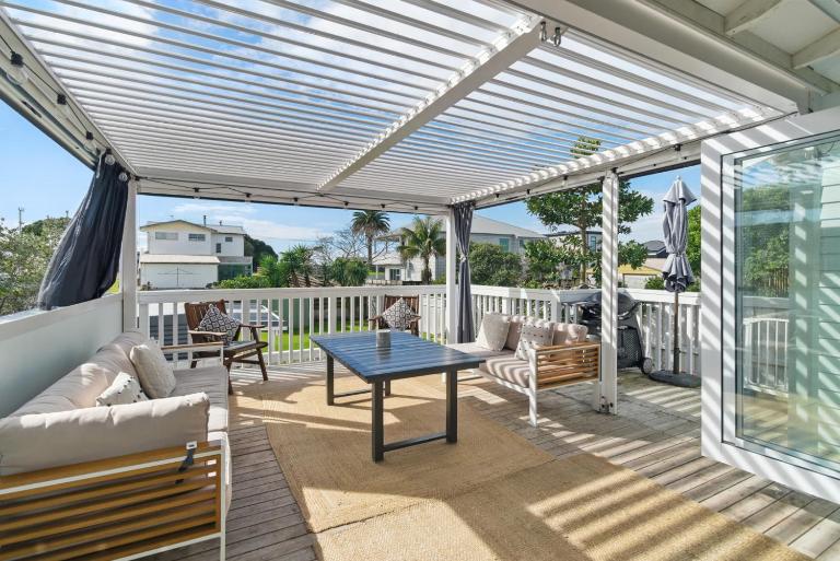 Beachside Bungalow Papamoa - B&B Papamoa