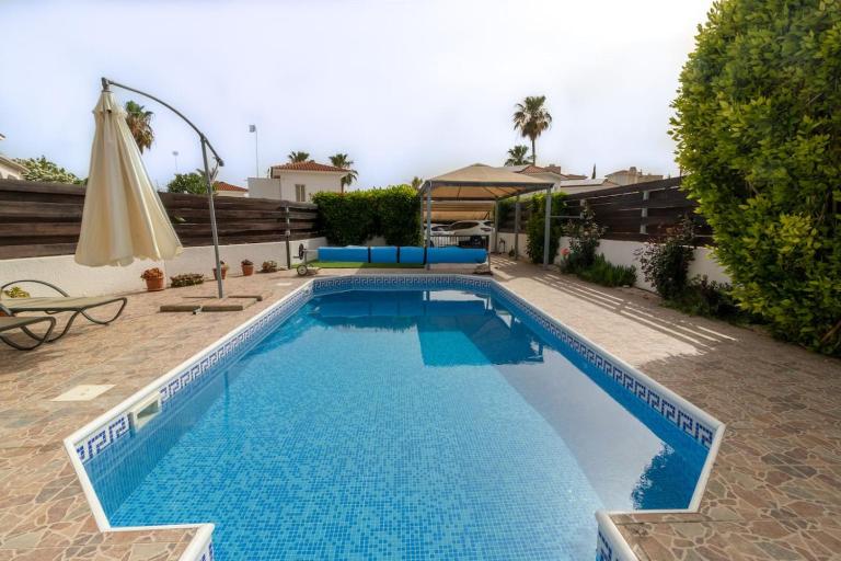 Villa Marinea Star - 3BR Coastal Retreat near Rodafinia Beach - B&B Chloraka