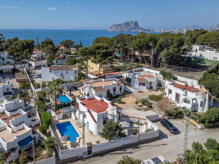 Villa Casa Morisca met Privézwembad en dicht bij zee - B&B Teulada