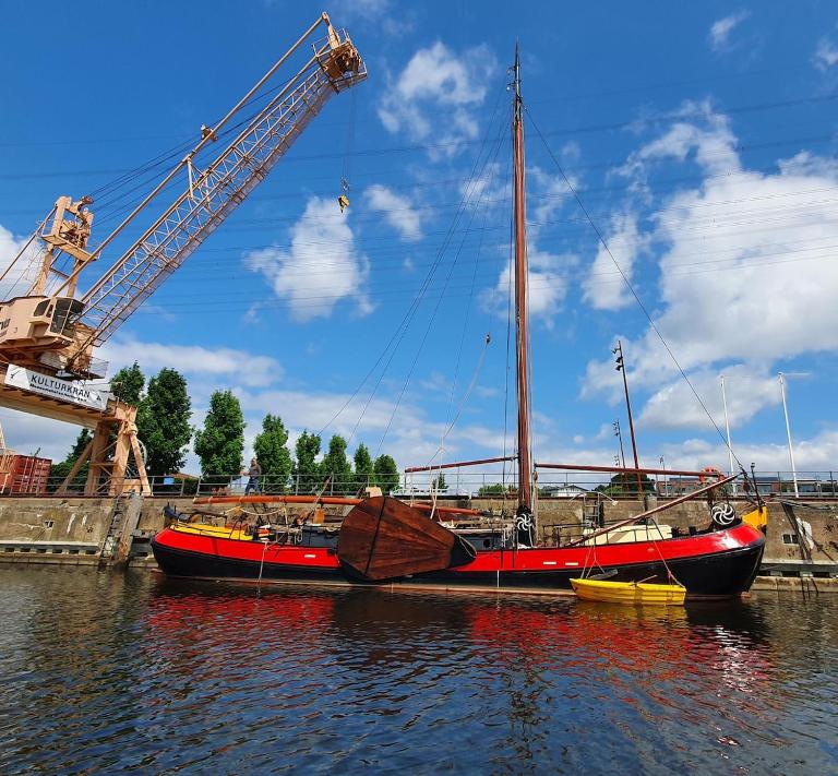 Hausboot Jonathan - Ferienwohnung Hamburg