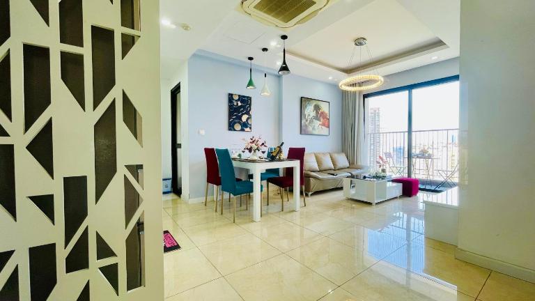 Apartment 2 bedrooms, 2 bathroom C6,7 Vinhomes D'Capitale - B&B Hanoi